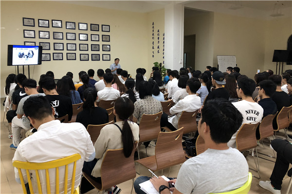 微信图片_20171110094220_副本.jpg 微信图片_20171110094220_副本.jpg