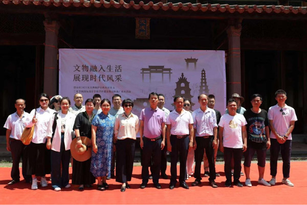 图片1-18.jpg 图片1-18.jpg