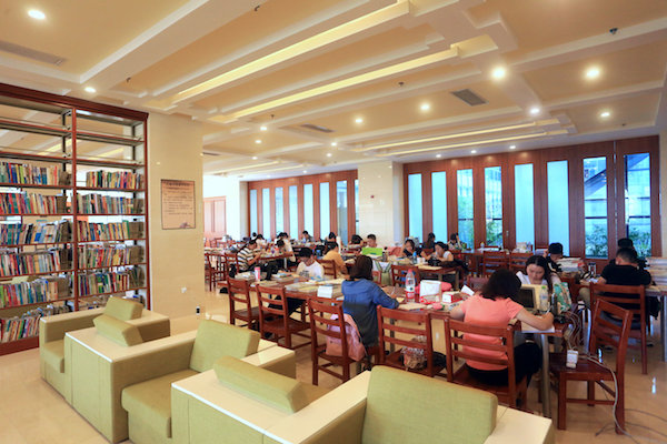 AP0A8142副本.jpg AP0A8142副本.jpg