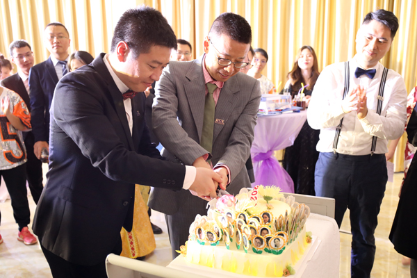 D25A1608副本.jpg