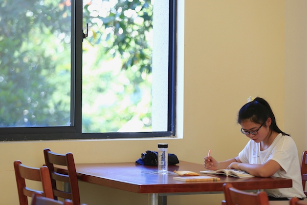 AP0A5663 (1)的副本.jpg AP0A5663 (1)的副本.jpg