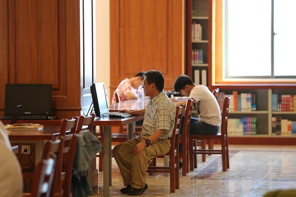 AP0A0318的副本.jpg AP0A0318的副本.jpg