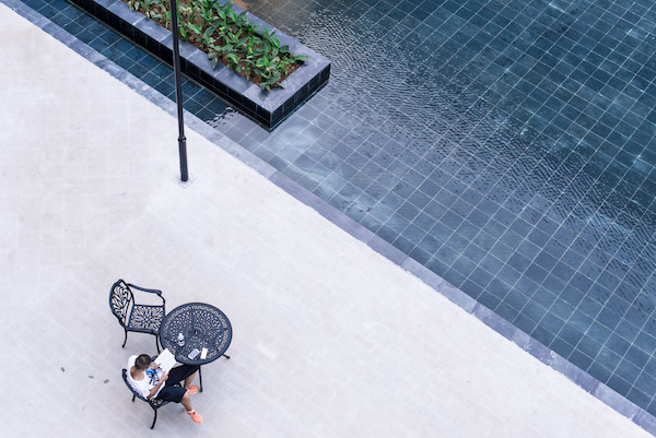 俯瞰书山馆内部2的副本.jpg 俯瞰书山馆内部2的副本.jpg