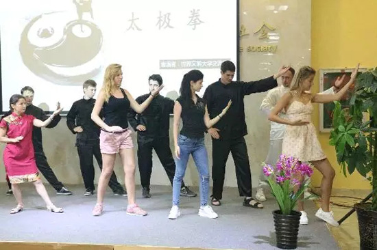 18.webp.jpg 18.webp.jpg