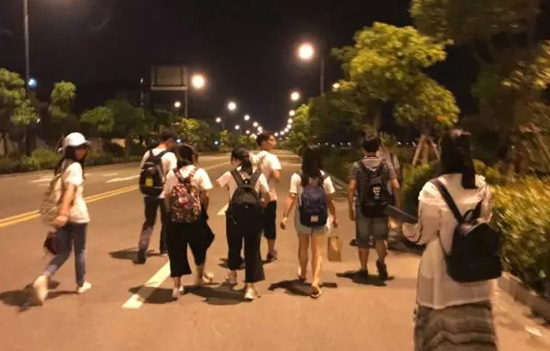 6.webp.jpg 6.webp.jpg