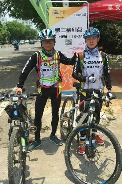 自行车.jpg