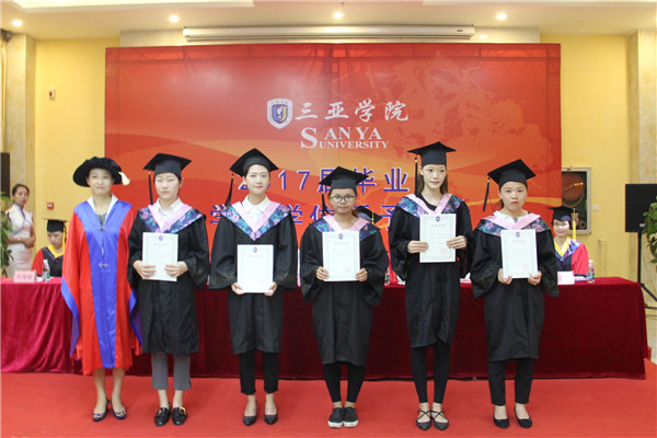 10外语.jpg 10外语.jpg