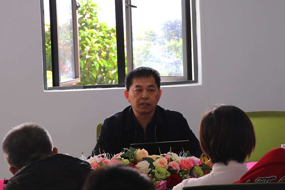 IMG_4644.jpg IMG_4644.jpg