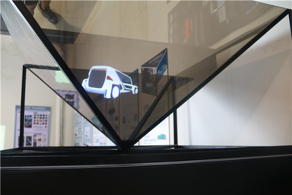 焦彦柱--田野等十人 汽车全息展示设计_副本.jpg 焦彦柱--田野等十人 汽车全息展示设计_副本.jpg