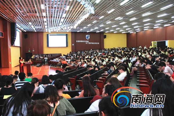 00302021011_ea488a37.jpg 00302021011_ea488a37.jpg