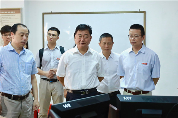 9Y7A5431 (2)_副本.jpg